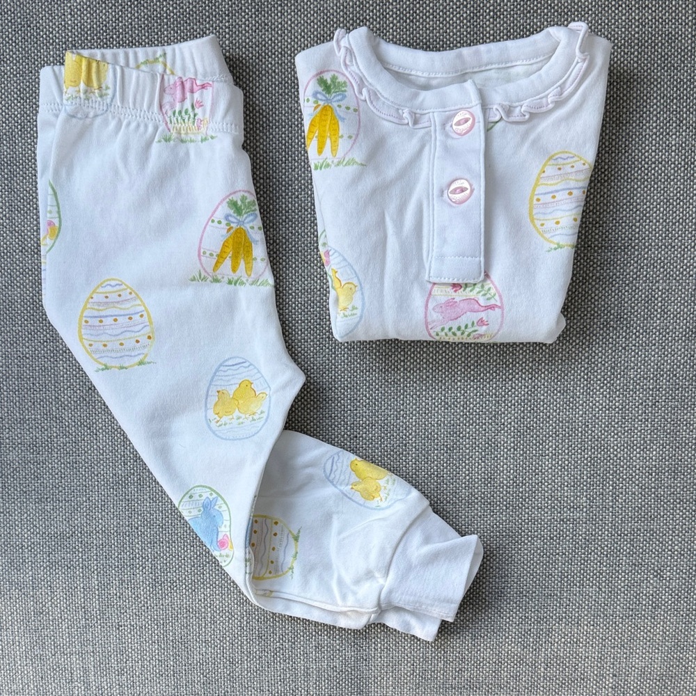 Little English Kids White Pajamas with Easter Egg Print size 18 Months